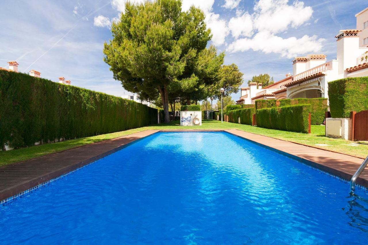 Uhc Bosque II Family Complex Villa L'L'Hospitalet de l'Infant Exteriör bild